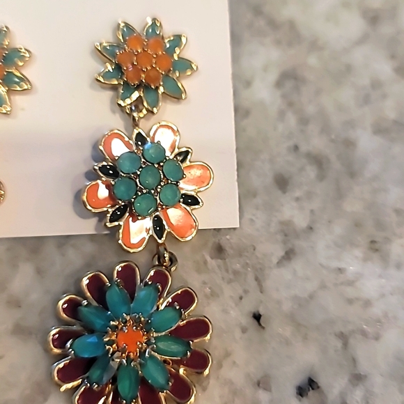 Like New Kate Spade Flower Earrings - Picture 2 of 4